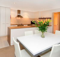 Unit 5 Wyuna Queenscliff - Accommodation in Brisbane