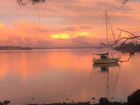 Wingtons Glamping Clarence Point - Accommodation in Brisbane 7