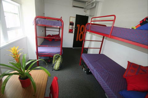 Zing! Backpackers Hostel - Accommodation in Brisbane 9
