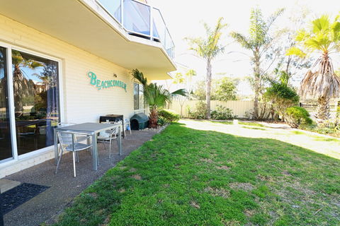Beachcomber Apartments Merimbula - Accommodation in Brisbane 4