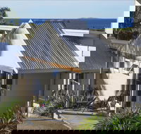 Blue Pacific Holiday Units - Accommodation in Brisbane