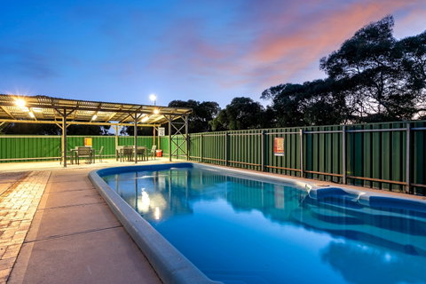 Border Village Roadhouse - Accommodation in Brisbane 1