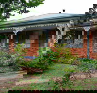 Bright River Cottage - Accommodation in Brisbane
