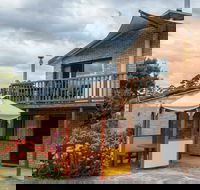 Burilda Waters - Accommodation in Brisbane