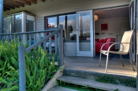 Cove Beach Apartment 1 - Accommodation in Brisbane 7