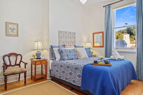 Cygnet Old Bank B&B - Accommodation in Brisbane 3