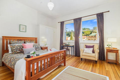 Cygnet Old Bank B&B - Accommodation in Brisbane 9