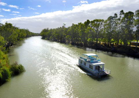 Edward River Houseboats - Accommodation in Brisbane 1