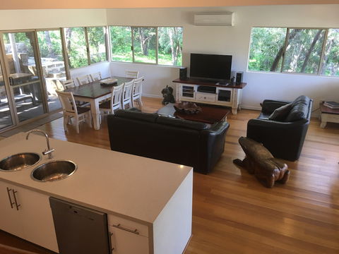 Kangaroo Hollow Preston Beach - Accommodation in Brisbane 0
