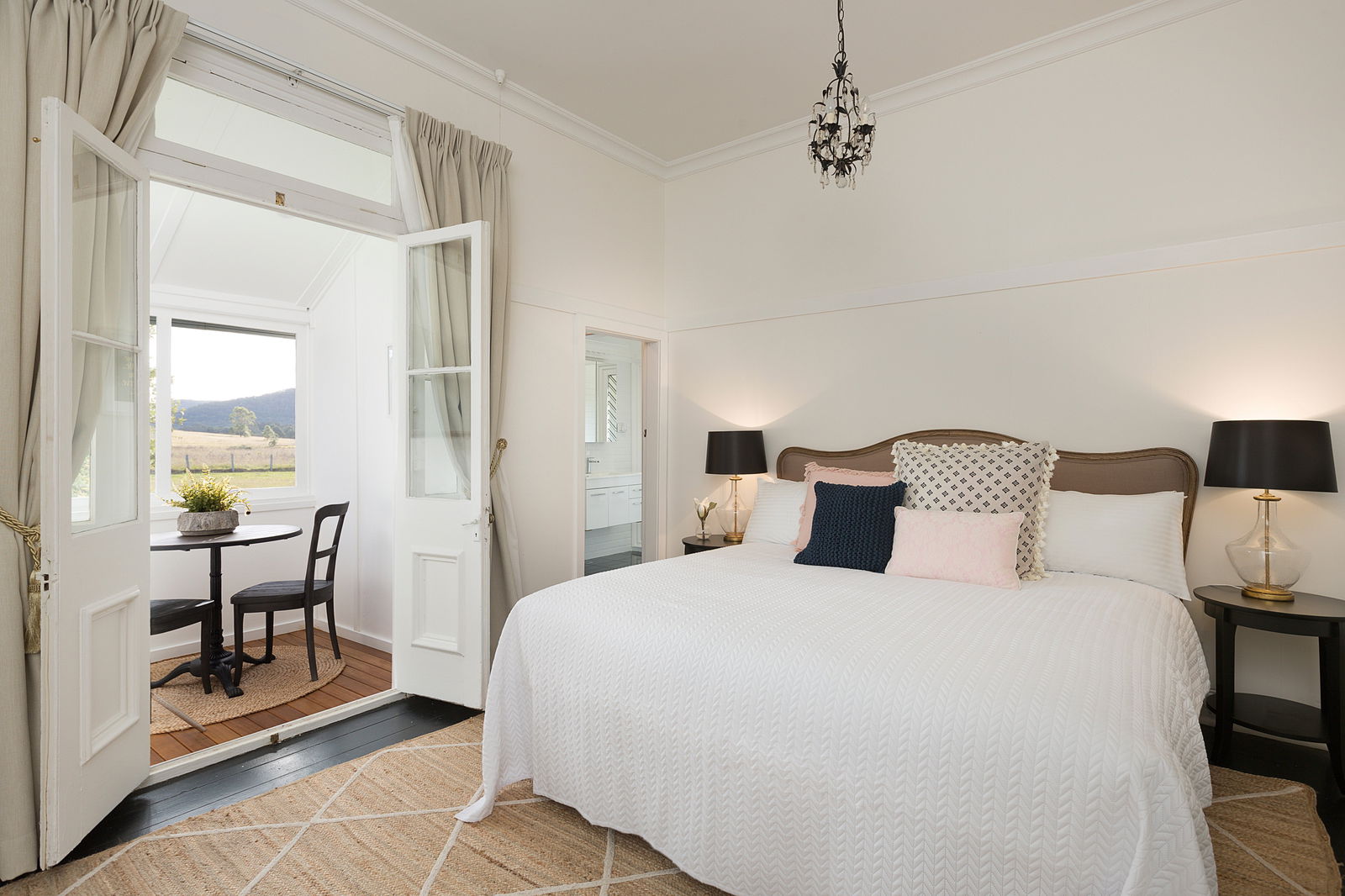 Pelton NSW Accommodation in Brisbane