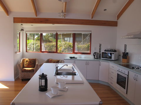 Point Break Binalong - Accommodation in Brisbane 1