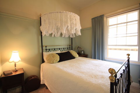 Rostrata Country House - Accommodation in Brisbane 4