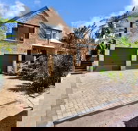 'Salt Wood' Cabin Style Retreat - Accommodation in Brisbane