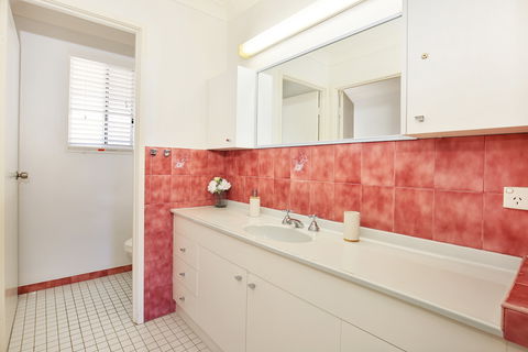 Sandbar - Accommodation in Brisbane 9