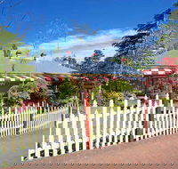 St Mounts Boutique Hotel - Garden Cottages and Trattoria Restaurant - Accommodation in Brisbane