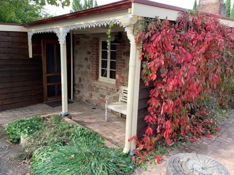 The Heritage Garden - Accommodation in Brisbane 2