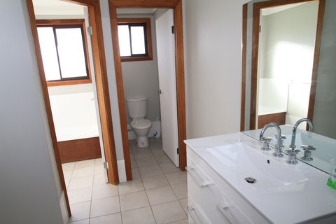 Thora Waterfront - Accommodation in Brisbane 1