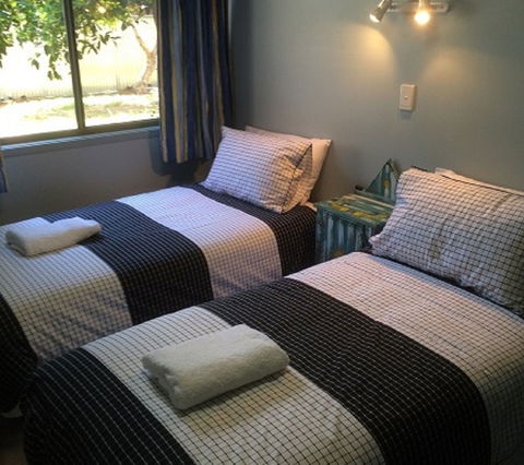 Tin Shack - Accommodation in Brisbane 0