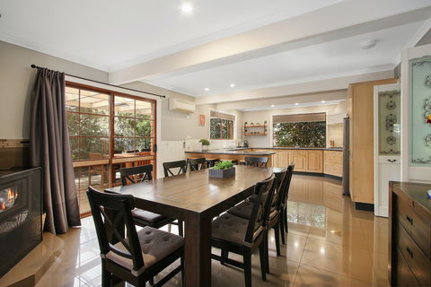 Tudor House - Accommodation in Brisbane 1