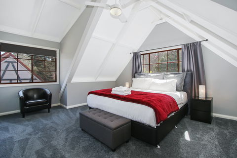 Tudor House - Accommodation in Brisbane 5