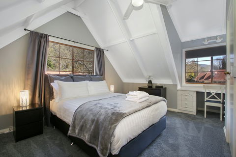 Tudor House - Accommodation in Brisbane 9