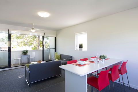 Western Sydney University Village Campbelltown - Accommodation in Brisbane 1