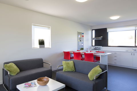 Western Sydney University Village Campbelltown - Accommodation in Brisbane 2
