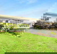 19 Investigator Crescent Encounter Bay - Accommodation in Brisbane