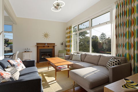 50s Beach House - Accommodation in Brisbane 3