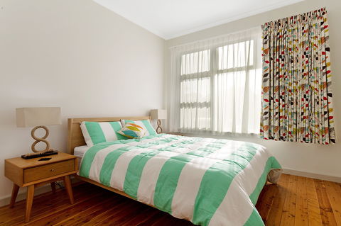 50s Beach House - Accommodation in Brisbane 7