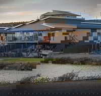 96 Marina Way Mannum Waters - River Shack Rentals - Accommodation in Brisbane