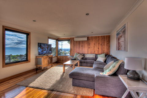 Blue Waves - Accommodation in Brisbane 2