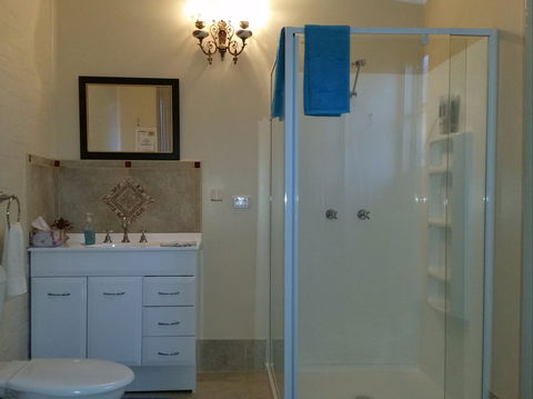 Boutique Motel Sefton House - Accommodation in Brisbane 2