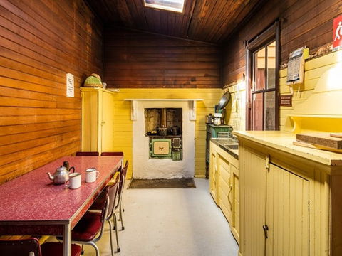 Daffodil Cottage - Accommodation in Brisbane 4