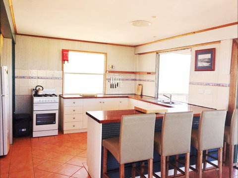 Fowlers Bay Beach House - Accommodation in Brisbane 5