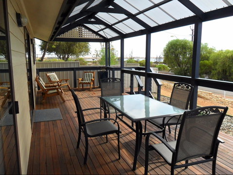 Hurtles - Accommodation in Brisbane 0