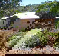 Jalbrook  Estate-  CottagesAlpacasGallery  Function Centre - Accommodation in Brisbane