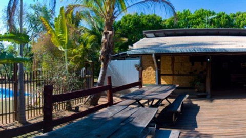 Lazy Lizard Caravan Park - Accommodation in Brisbane 0