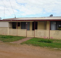 Polly's Shack - Accommodation in Brisbane