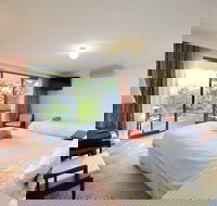 Queens Cottage - Accommodation in Brisbane