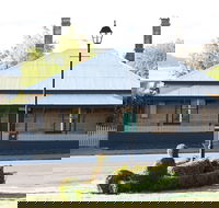 Raffah House - Accommodation in Brisbane