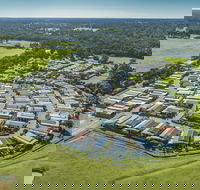 Serpentine Falls Tourist Village