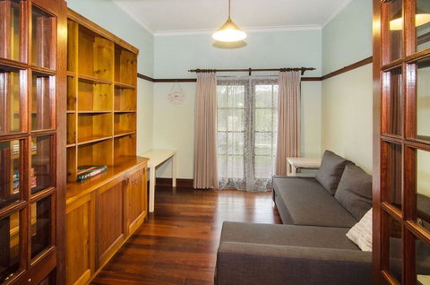 The Beach Retreat - Accommodation in Brisbane 7