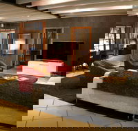 Thiele House Retreat - Accommodation in Brisbane