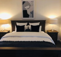 Tomfoolery Winemaker's Cottage - Accommodation in Brisbane