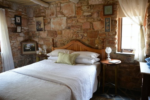 Trestrail Cottage - Accommodation in Brisbane 5
