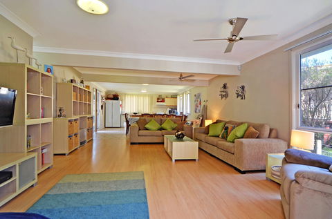 Waterfront Walmer Weekender - Accommodation in Brisbane 1