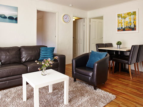 Willow Dene Holiday Apartments - Accommodation in Brisbane 0