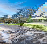 100 Acre Holiday - Accommodation in Brisbane