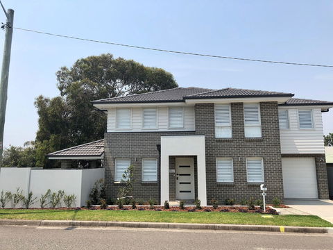2 Allens Lane - Accommodation in Brisbane 0